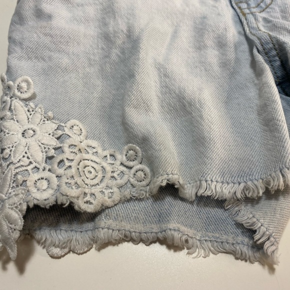 Cat & Jack - Light Blue Girls' Side-Lace Jean Short - Picture 5 of 9